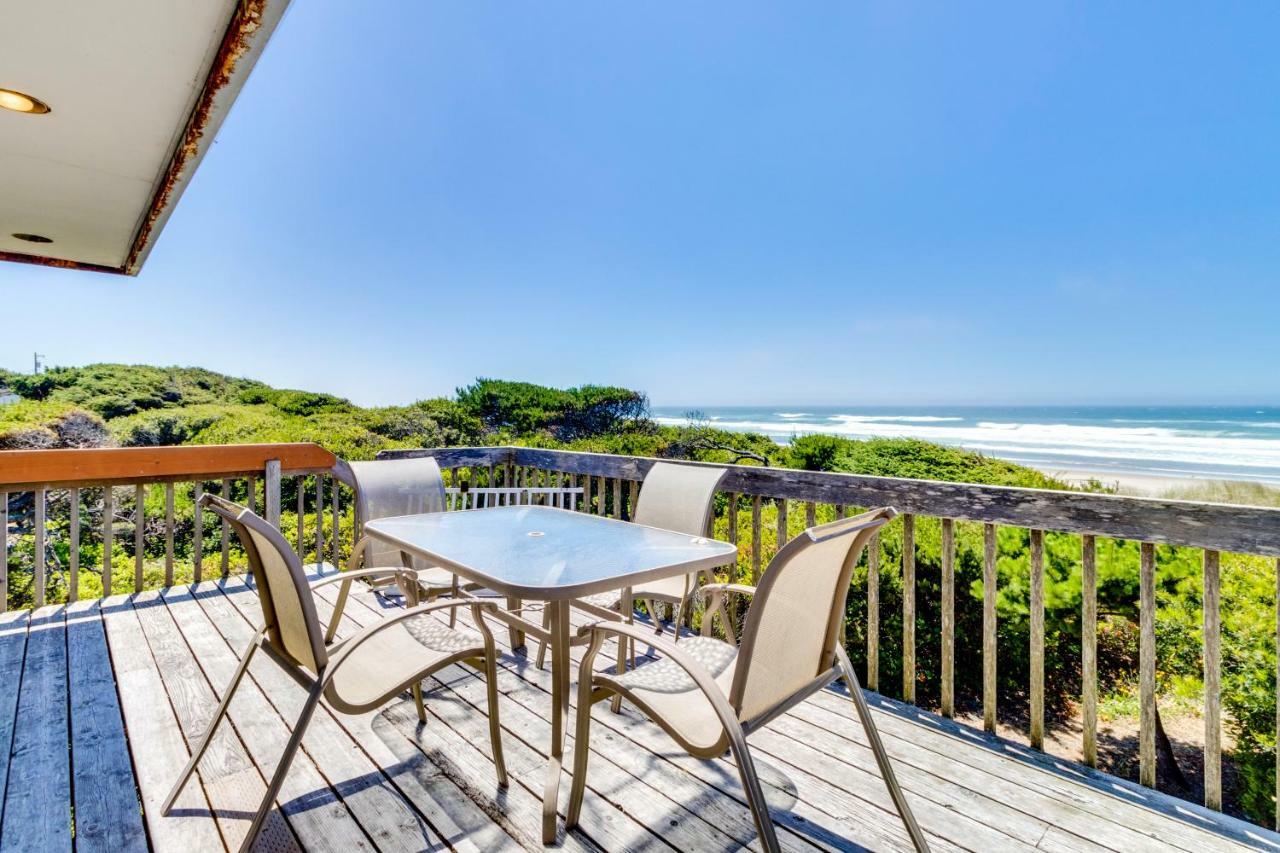 Вілла Chris'S Oceanfront Getaway Рокавей-Біч Екстер'єр фото